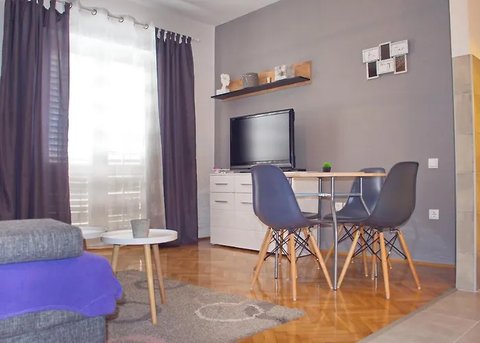 Apartments Mike